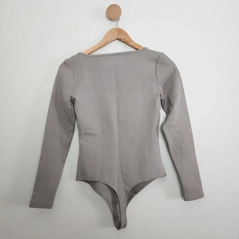 Abercrombie & Fitch Square Neck Long Sleeve Bodysuit NWT Taupe Gray Small